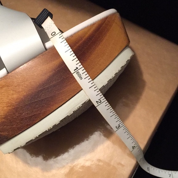 GUCCI PLATFORM WRAPS BRAND NEW - Picture 7 of 10